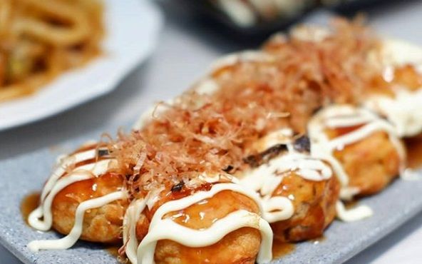 Lezatnya Takoyaki Camilan Khas Jepang, Bisa Bikin Sendiri di Rumah