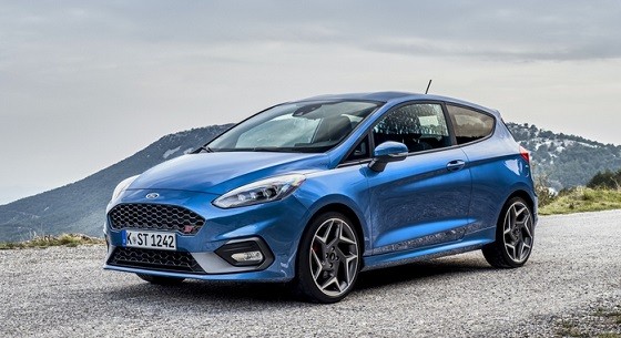 Ford Hadirkan Fiesta dan Focus Bermesin Hybrid