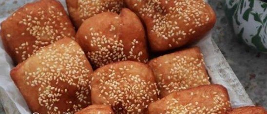 Kue Bantal, Roti Lezat yang Lembut dan Crunchy di Luar