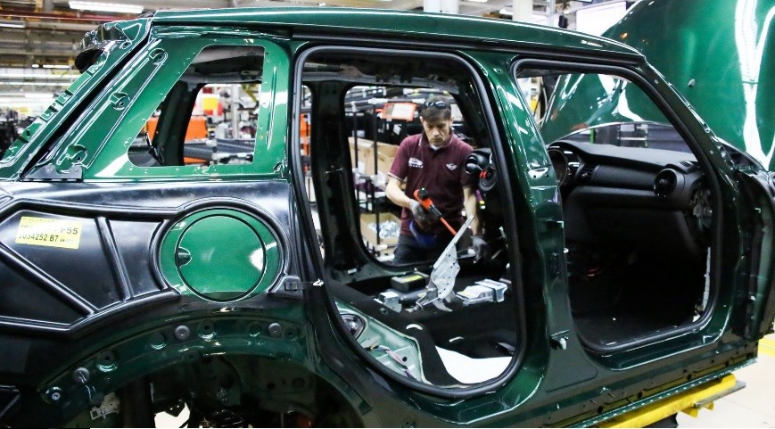 Selain BMW Mini, Giliran PSA Tutup Pabrik di Inggris