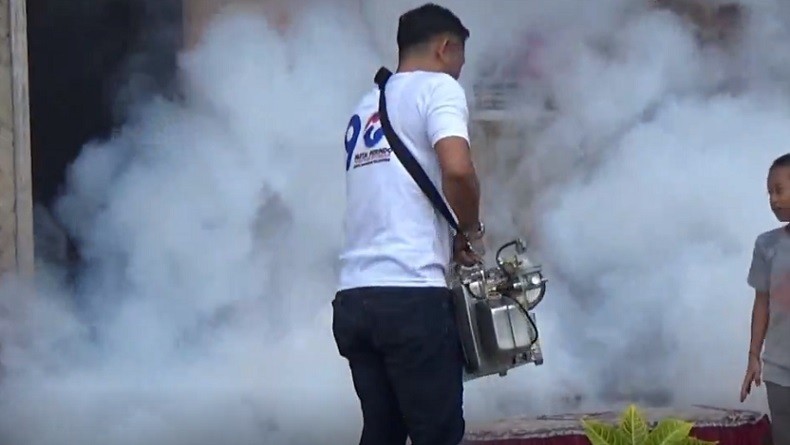 Fogging Datangi Desa Puuwatu Kendari, Warga: Terima Kasih Perindo