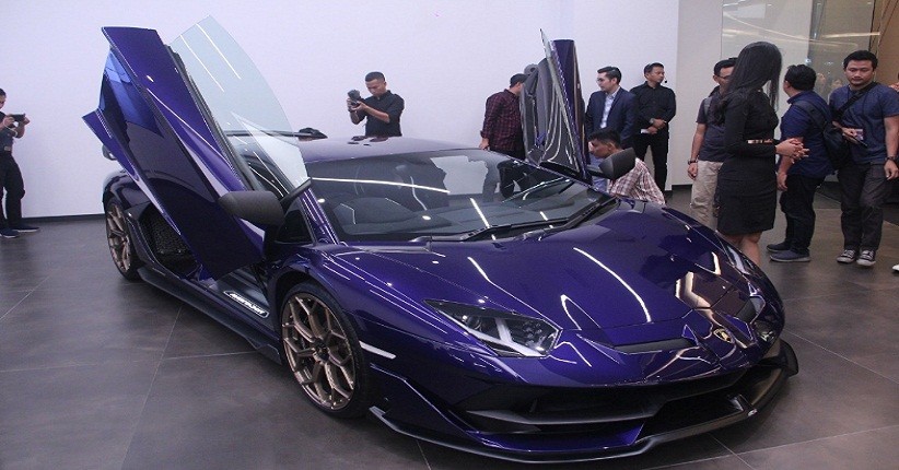 Lamborghini Tercepat di Dunia Hadir di Indonesia