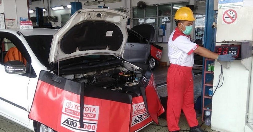 Begini Akibatnya jika Mobil Terlalu Lama Didiamkan di Garasi Rumah