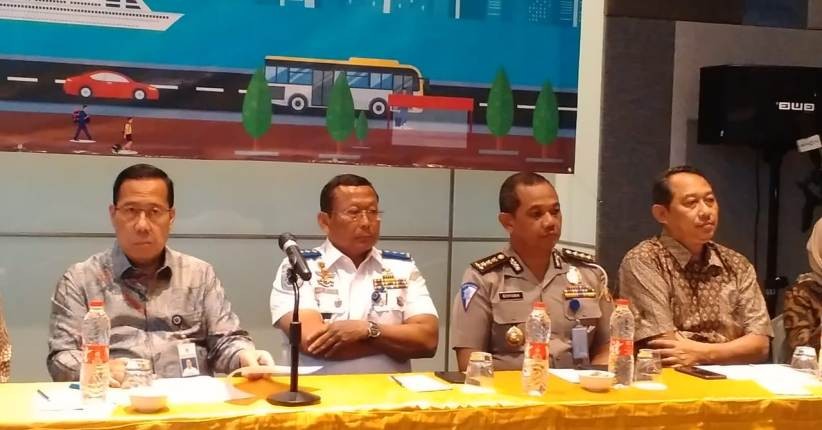 Pemudik Diprediksi Andalkan Jalur Darat, Tol Trans Jawa Jadi Primadona