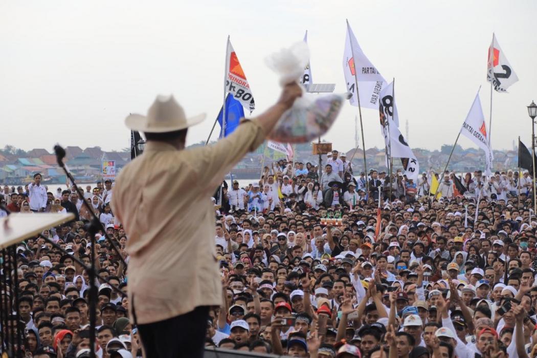 Prabowo Janji Harga Karet dan Kelapa Sawit Buat Senyum Petani