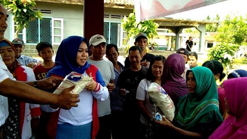 Bantu Ringankan Beban Warga, Perindo Tanggamus Gelar Bazar Beras Murah
