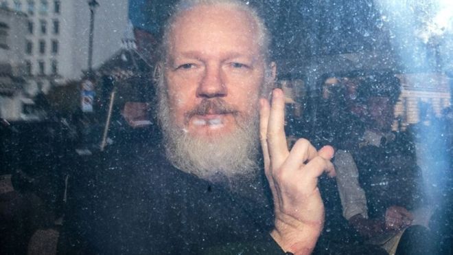 Ekuador: Assange Gunakan Kedutaan Ekuador untuk Kegiatan Mata-Mata