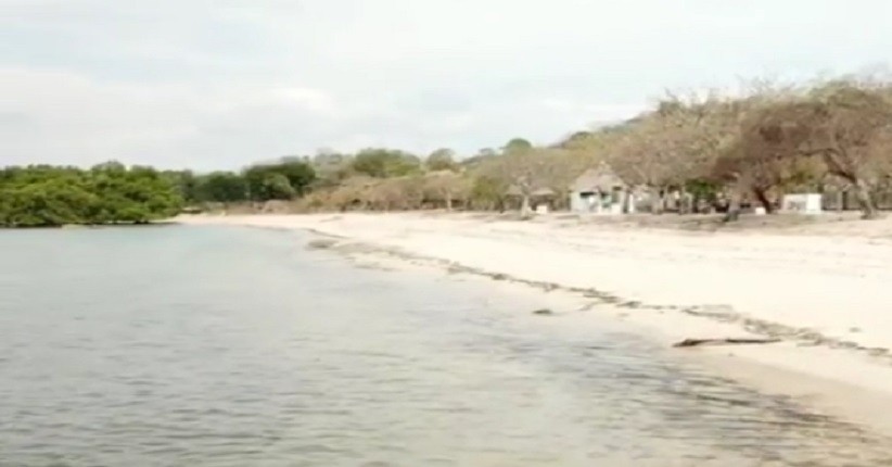 Eksotisme Pantai Berpasir Putih Atapupu, Tersembunyi di Atambua