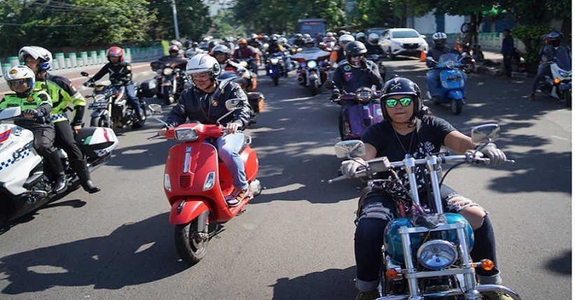 Bersama Bikers, Ruri Repvblik Sosialisasikan Safety Riding