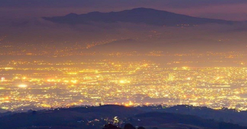 Indahnya Bandung dari Puncak Bukit Moko, Spot Terbaik Lihat Sunset
