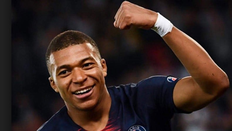 Mbappe Saingi Messi Berburu Sepatu Emas Eropa Musim Ini