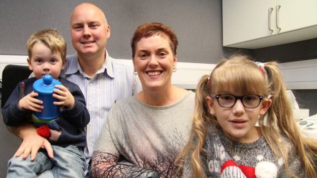 Kisah Gadis Tuli Bisa Bicara 'Aku Sayang Papa' Setelah Operasi Otak