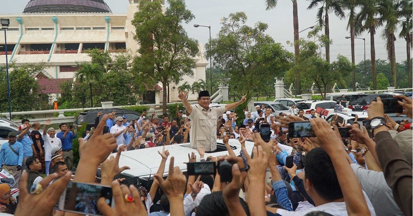 Apresiasi Semangat Relawan Kawal Suara, Prabowo: Kita Jangan Lengah