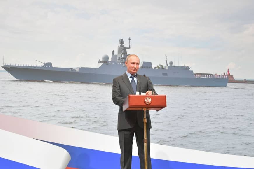 Putin Uji Coba Kapal Selam Pembawa Drone Nuklir yang Bisa Picu Tsunami