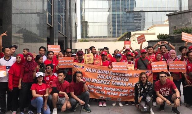 Radio Dangdut Indonesia Peringati Hari Bumi, Kampanye Kurangi Plastik