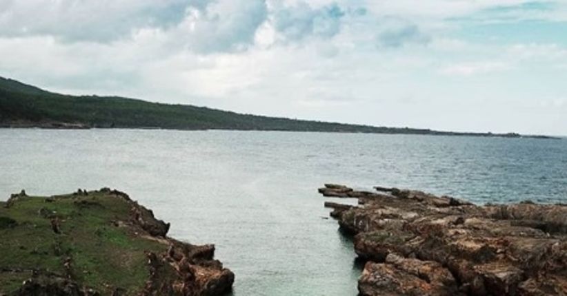 Indahnya Pantai Perawan di Rote, Tersembunyi di Teluk Mungil