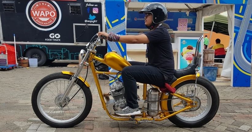 Sensasi Berkendara Pakai Replika Motor Joko Widodo