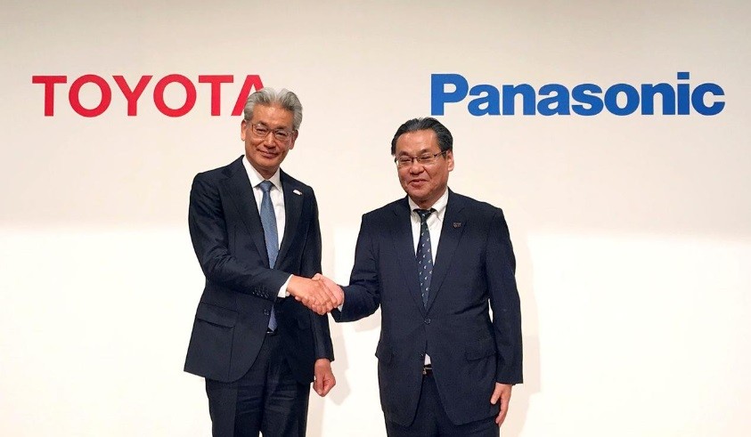 Toyota Gandeng Panasonic Kembangkan Layanan Terkoneksi