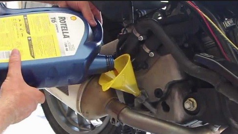 Tak Pernah Ganti Oli CVT, Ini yang Akan Terjadi pada Motor