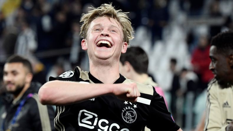 Akan Tinggalkan Ajax, Frenkie De Jong: Lebih Baik Jika Raih Treble