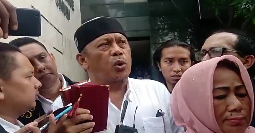 Penuhi Panggilan Polda Metro Jaya, Eggi Sudjana Bawa Alquran