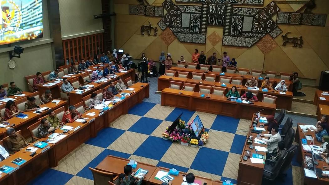 Bahas Defisit Keuangan, Dirut BPJS Kesehatan Absen dari Panggilan Komisi IX DPR