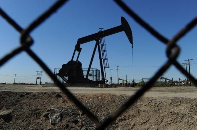 Harapan Pemotongan Produksi Angkat Harga Minyak