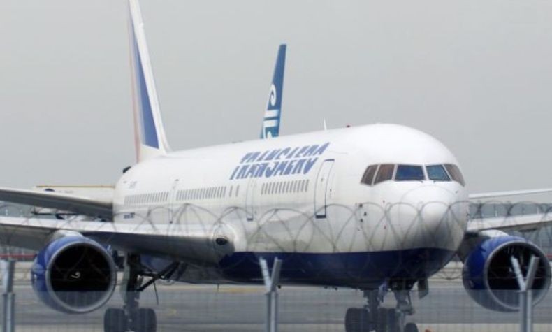 Tak Dipakai 4 Tahun, Pesawat Boeing 767 Bekas Maskapai Rusia Ini Dijual Rp11 M