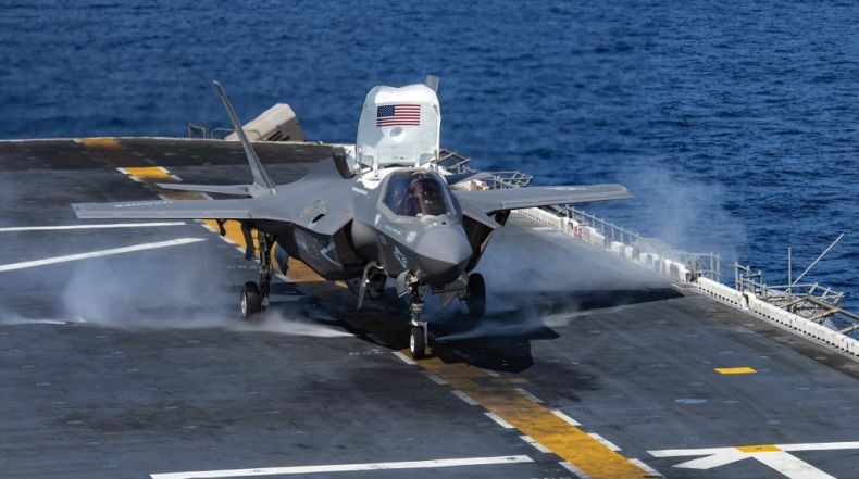 Jet Tempur Siluman F-35B AS Rusak Ditabrak Burung, Biaya Perbaikan Rp29 M