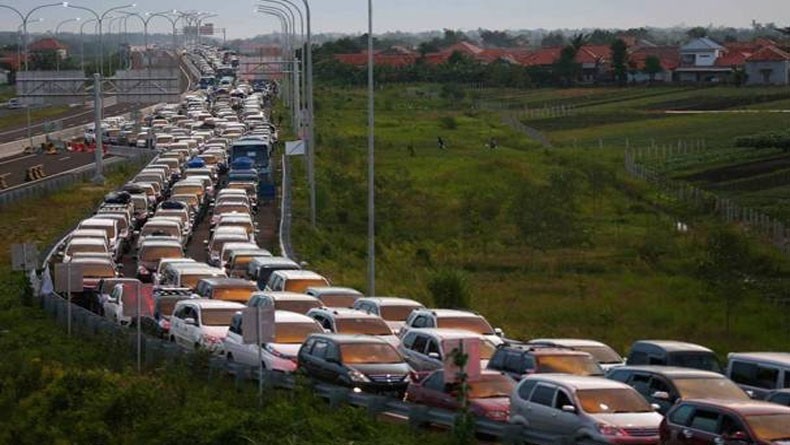 One Way Diterapkan, Exit Tol Pejagan dan Brebes Barat Bisa Jadi Simpul Macet
