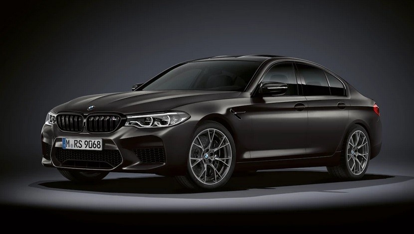 Hanya Diproduksi 350 Unit, BMW Rilis Sedan M5 Edition 35 Years