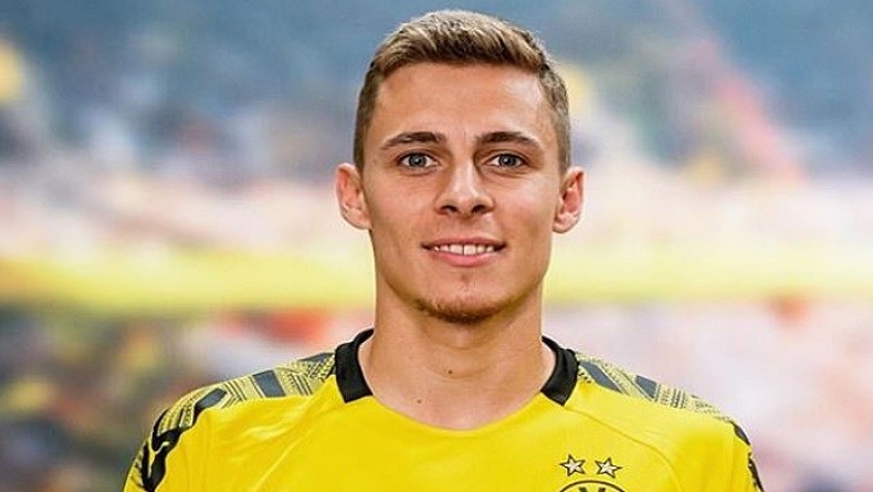Ditebus Rp551 Miliar, Thorgan Hazard Diikat Borussia Dortmund Lima Tahun