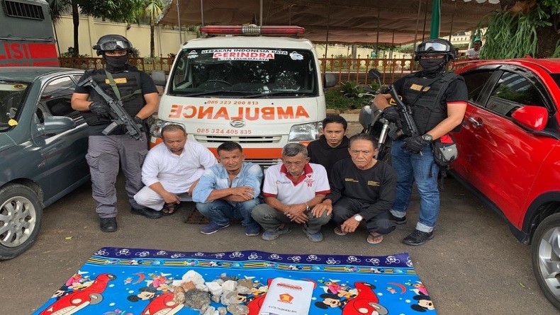 Gerindra Investigasi Ambulans Berisi Batu di Aksi 22 Mei