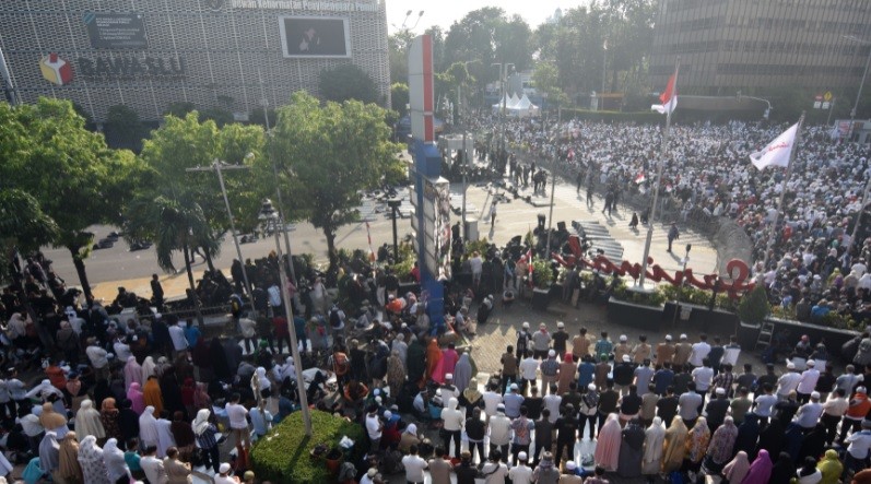 Jelang Magrib, Massa Demo 22 Mei di Bawaslu Makin Membeludak