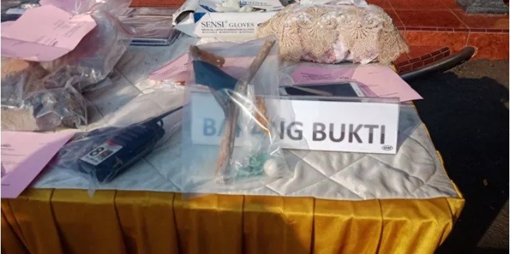 Polisi Amankan HT Berstiker PKS usai Kerusuhan Aksi 22 Mei di Petamburan