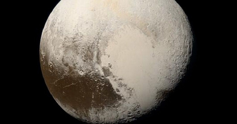 Ilmuwan Temukan Lautan di Pluto, Ini Penjelasannya