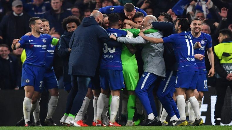 Demi Tonton Final Liga Europa, 2 Fans Chelsea Tempuh Perjalanan 6 Hari