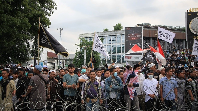 GNKR Demo di DPRD Medan usai Salat Jumat, Tuntut KPU Batalkan Keputusan Pemilu