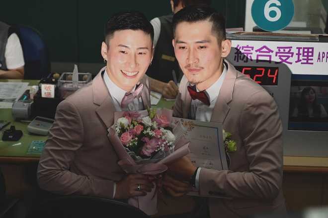 Taiwan Gelar Pernikahan Sesama Jenis Pertama di Asia