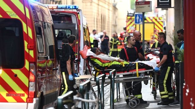 13 Orang Tewas akibat Ledakan Bom di Lyon Prancis, Polisi Buru Pelaku