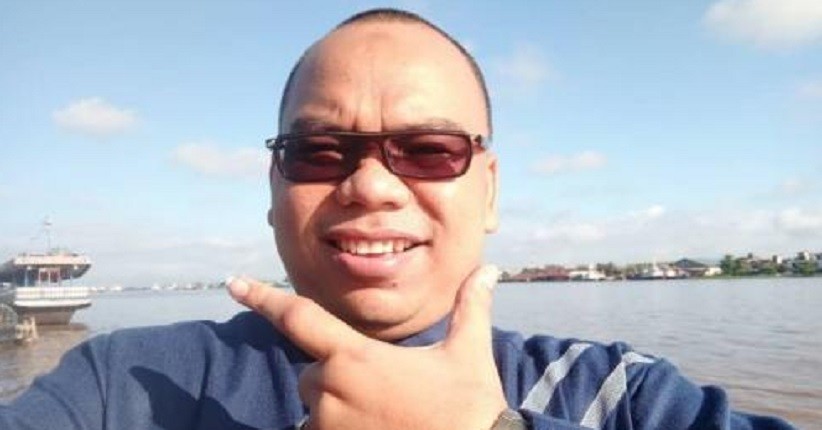 Istri Mustofa Nahrawardaya Ungkap Kronologi Penangkapan Suaminya oleh Polisi