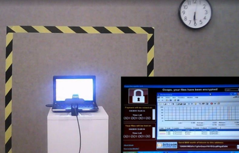 Berisi 6 Virus Paling Mematikan di Dunia, Laptop Jadul Ini Terjual Rp18,5 M