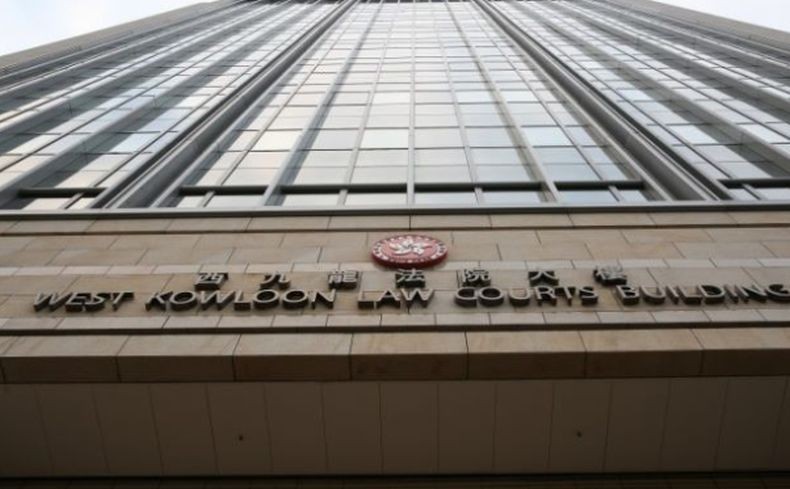 Potret dan Rekam Dalaman Rok Perempuan di Tempat Umum, Polisi Hong Kong Dibui