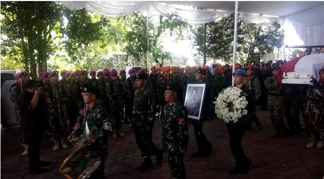 Jenazah Ani Yudhoyono Diberangkatkan ke TMP Kalibata