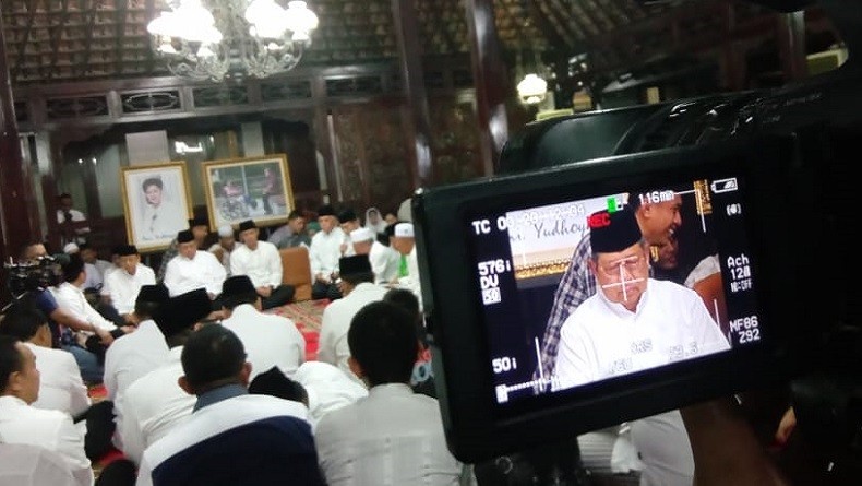 Usai Tarawih, Keluarga SBY Gelar Tahlilan Tiga Hari Wafatnya Ani Yudhoyono