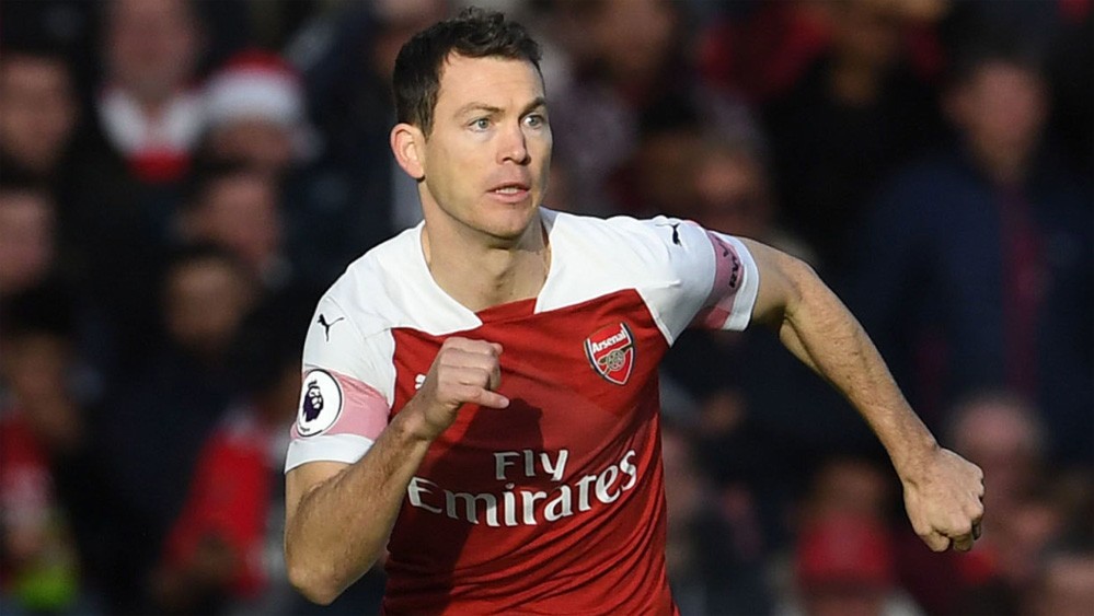 Kontrak Tak Diperpanjang, Lichtsteiner Resmi Tinggalkan Arsenal