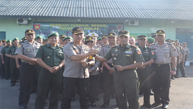 Jaga Kekompakan, TNI-Polri di Pekalongan Apel Konsolidasi dan Halal Bihalal
