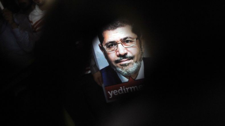 Meninggal saat Sidang, Mantan Presiden Mesir Mursi Dimakamkan