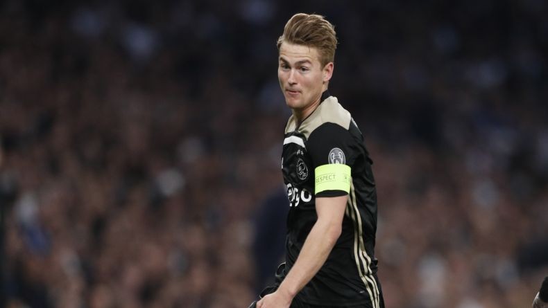 Legendaris Timnas Belanda Ruud Gullit Tak Sudi De Ligt Gabung MU, Ini Alasannya