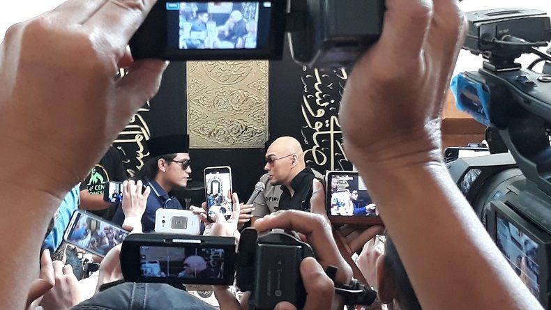 Resmi Memeluk Agama Islam, Begini Ungkapan Hati Deddy Corbuzier